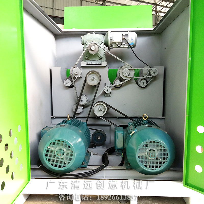 圓木多片鋸安裝國家標(biāo)準(zhǔn)的電箱，配備電流表和電壓表，